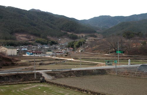 연동마을에도 따스한 봄이 찾아오고 있었다 